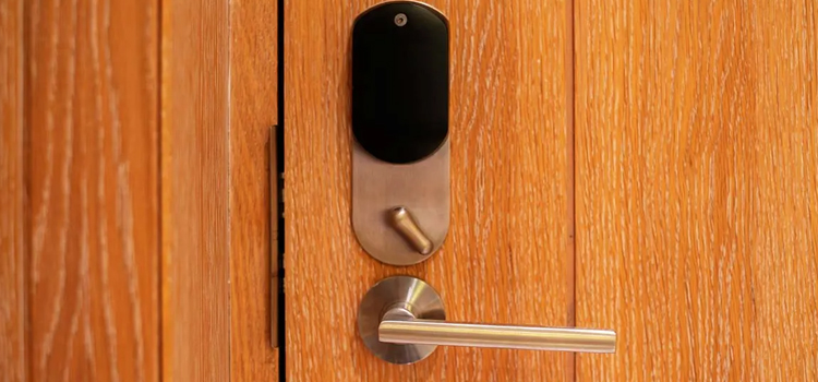 Automatic Locking Door Knob Placentia